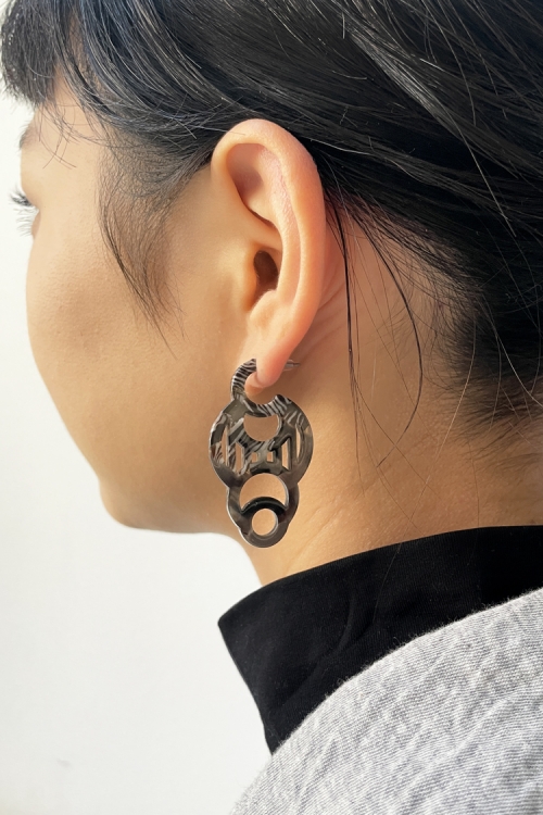 H0430 ピアス［ DECO-MARBLE03 ］// ブ...
